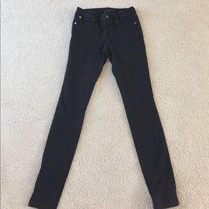 Plain black skinny pants
