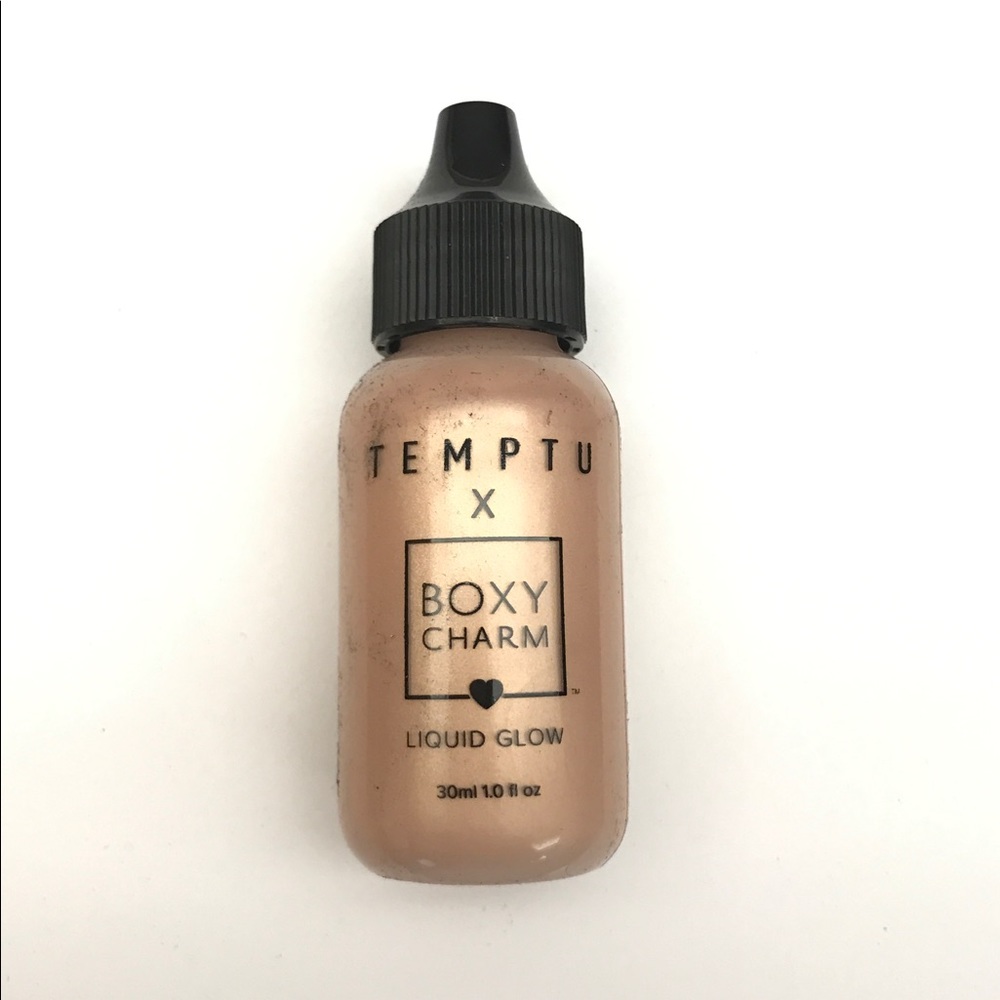 Liquid Glow by Temptu