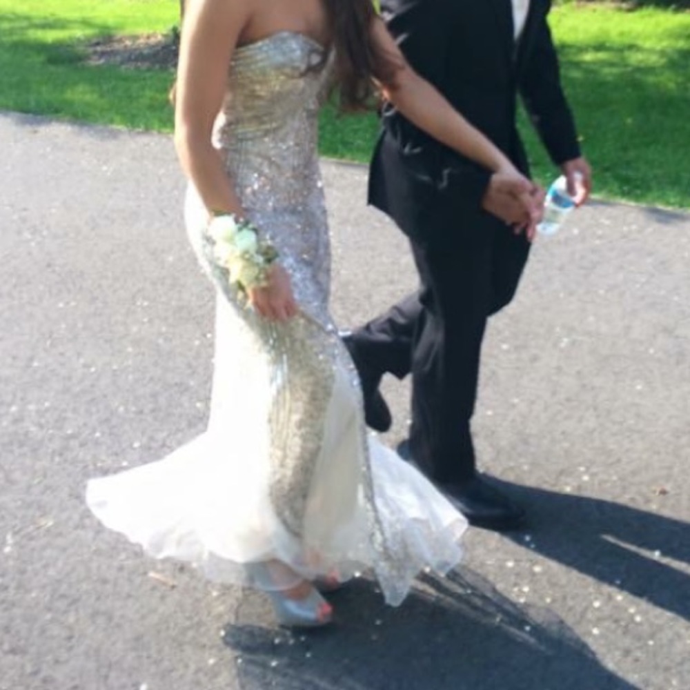 Prom dress!!