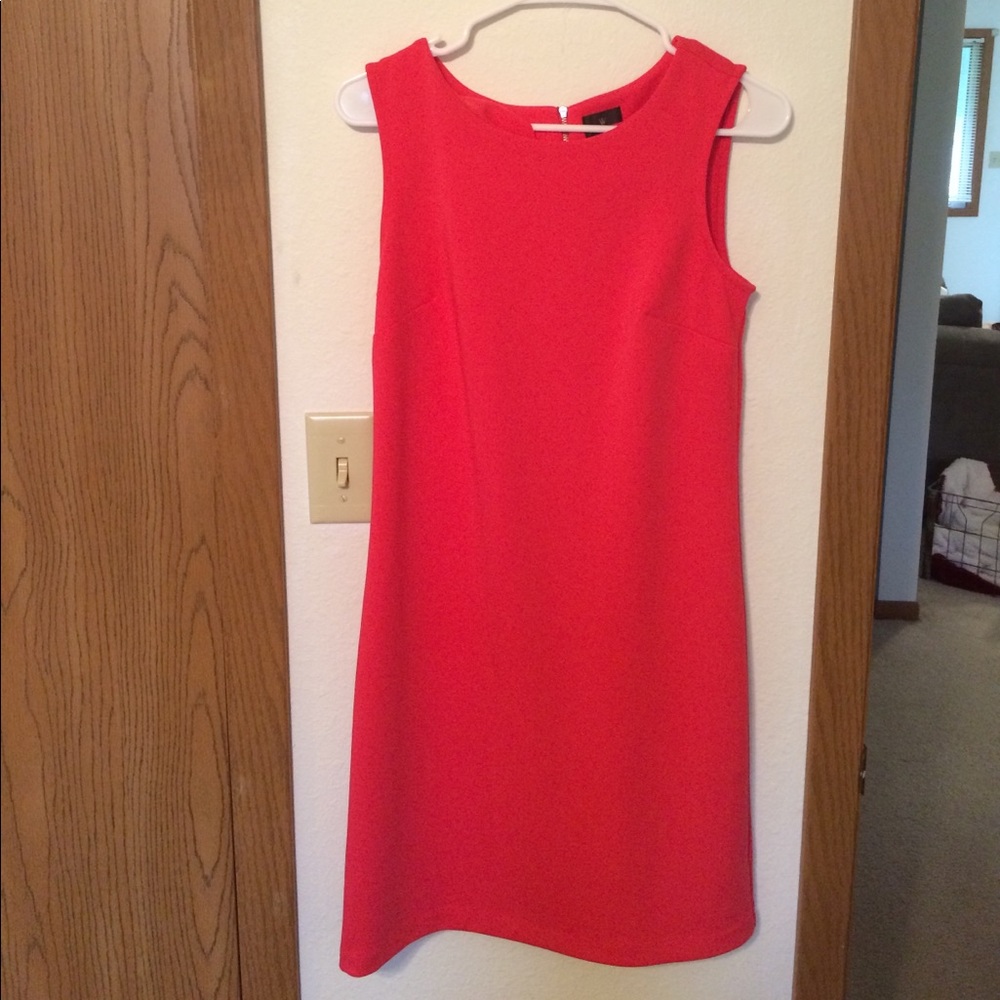 Worthington Sz Small semi fitted dress