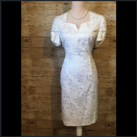 ASHRO Dresses On Sale for Wedding
