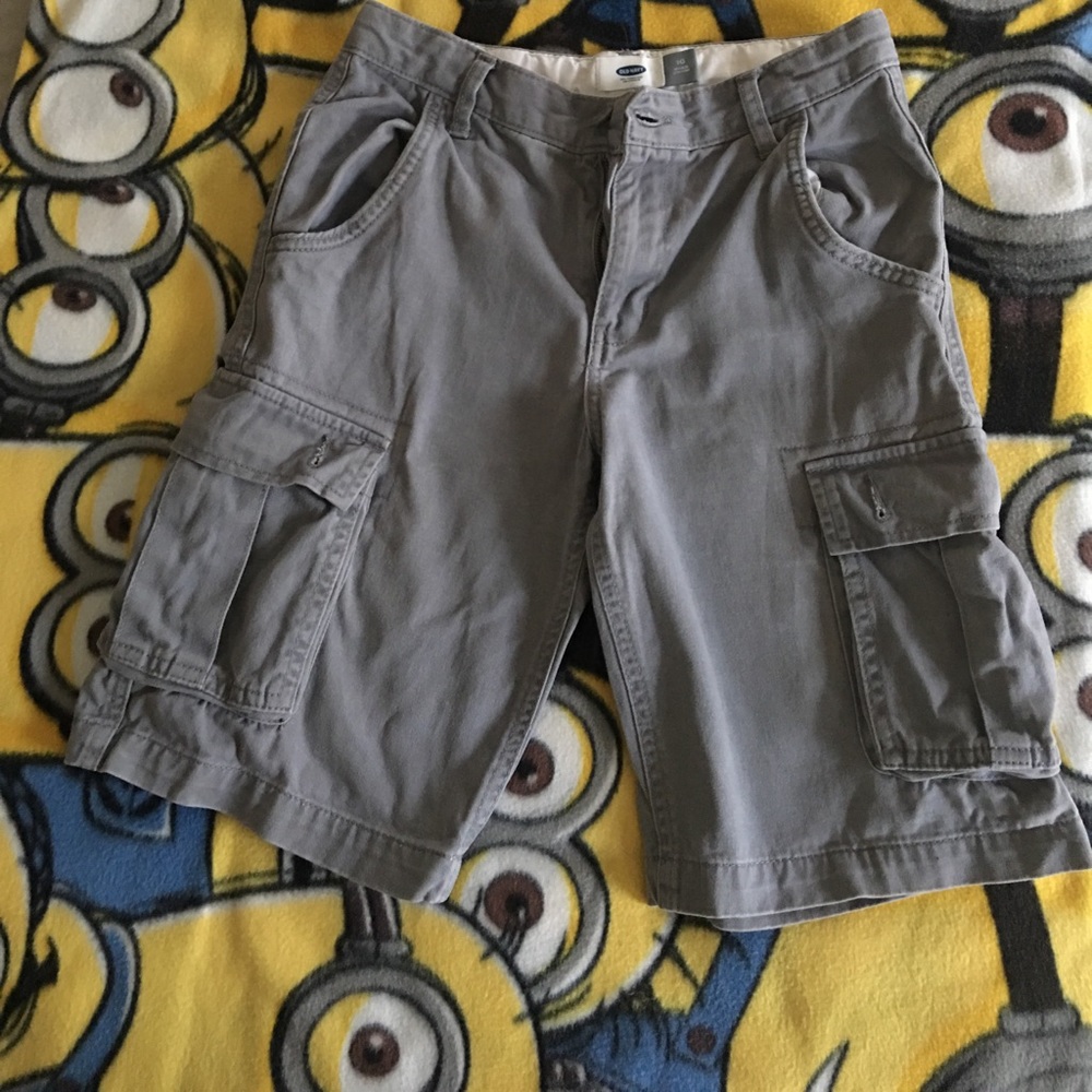 Old Navy grey cargo shorts size 10