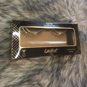 SEPARATE Tarte Lash in Sweetheart