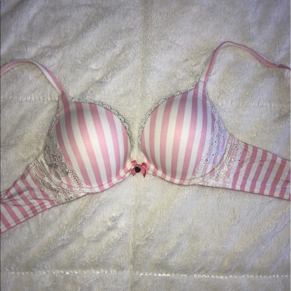 Victoria's Secret Body By Victoria Push-Up