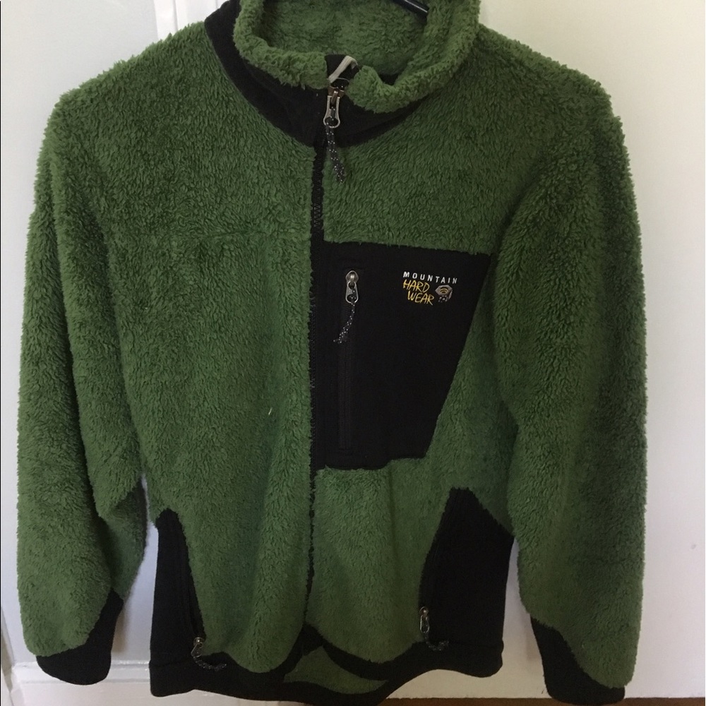 Mountain hardware jacket