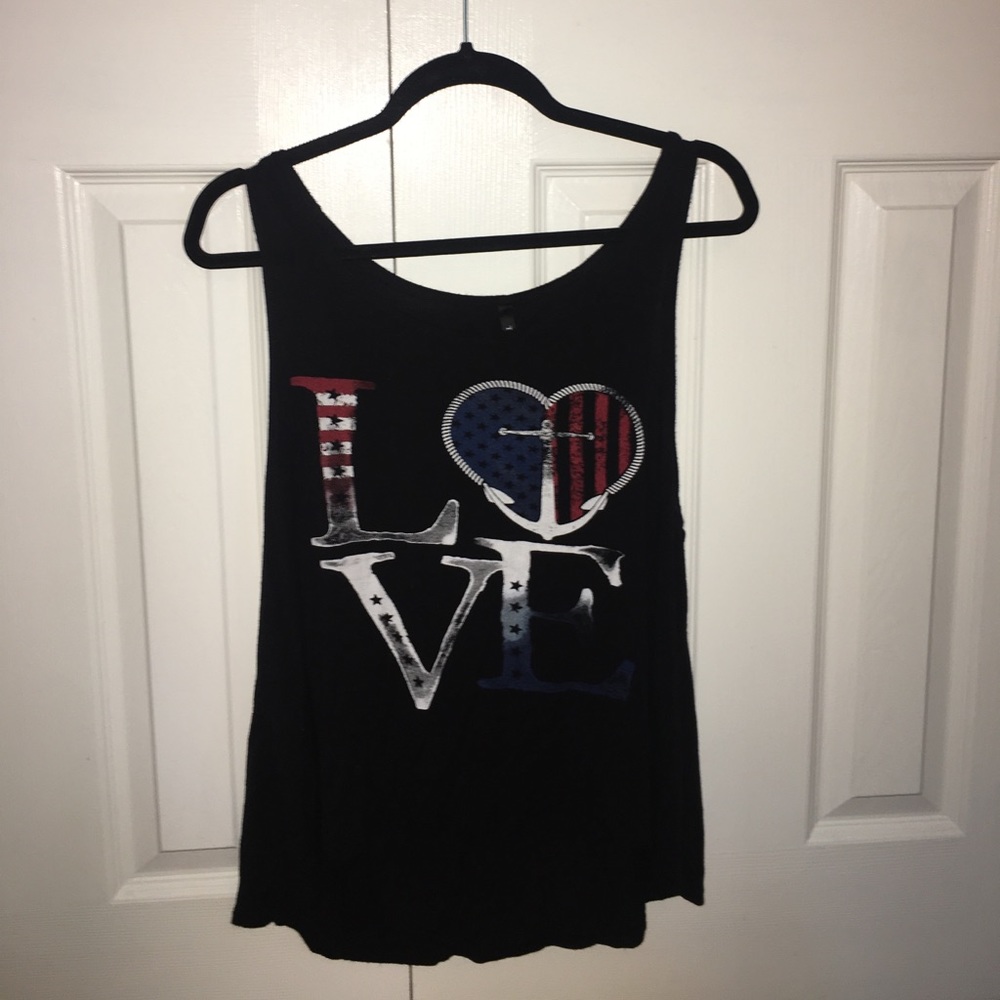 ❤️ LOVE American Flag July 4th Tank 🇺🇸