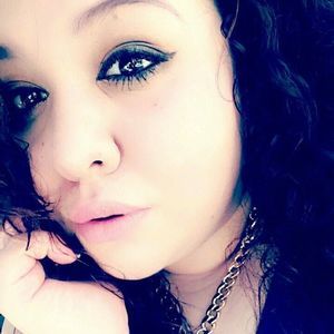 Meet your Posher, Coraima