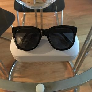 Warby Parker tortoise shelled sunglasses