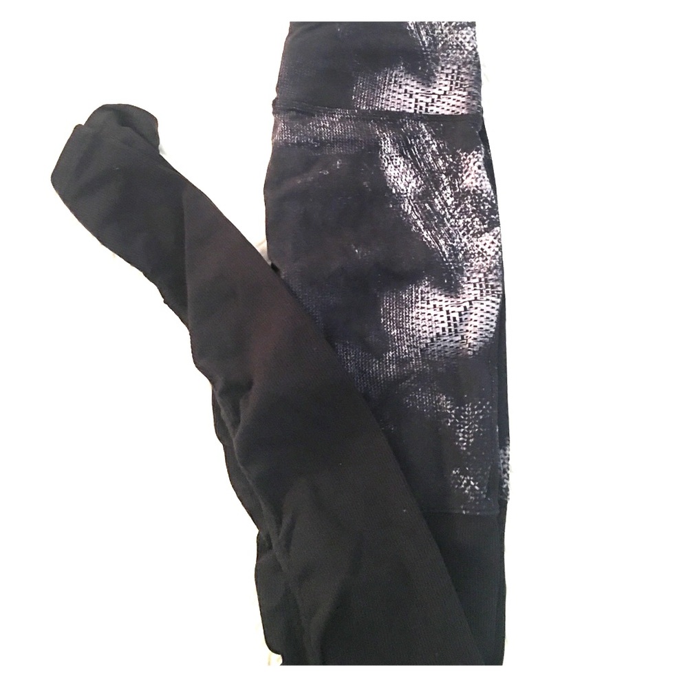 Alo Yoga leggings