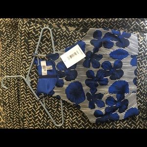 Fancy Size Small Blue Floral Top piece