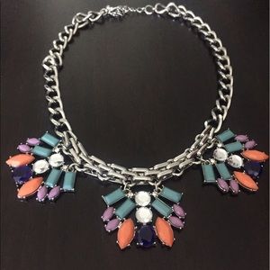 Statement necklace