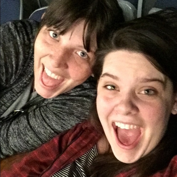 Meet your Posher, Sarah - Picture 1 of 1