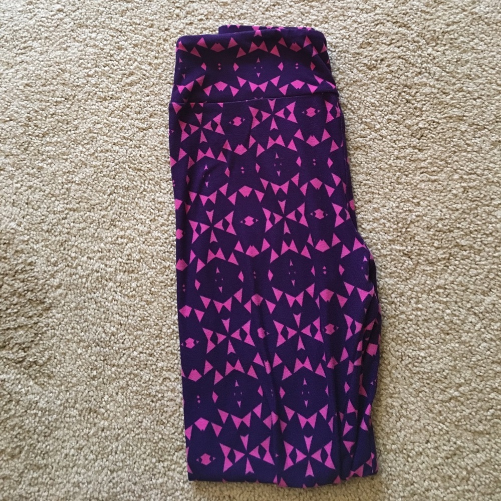 LULAROE LEGGINGS NWOT