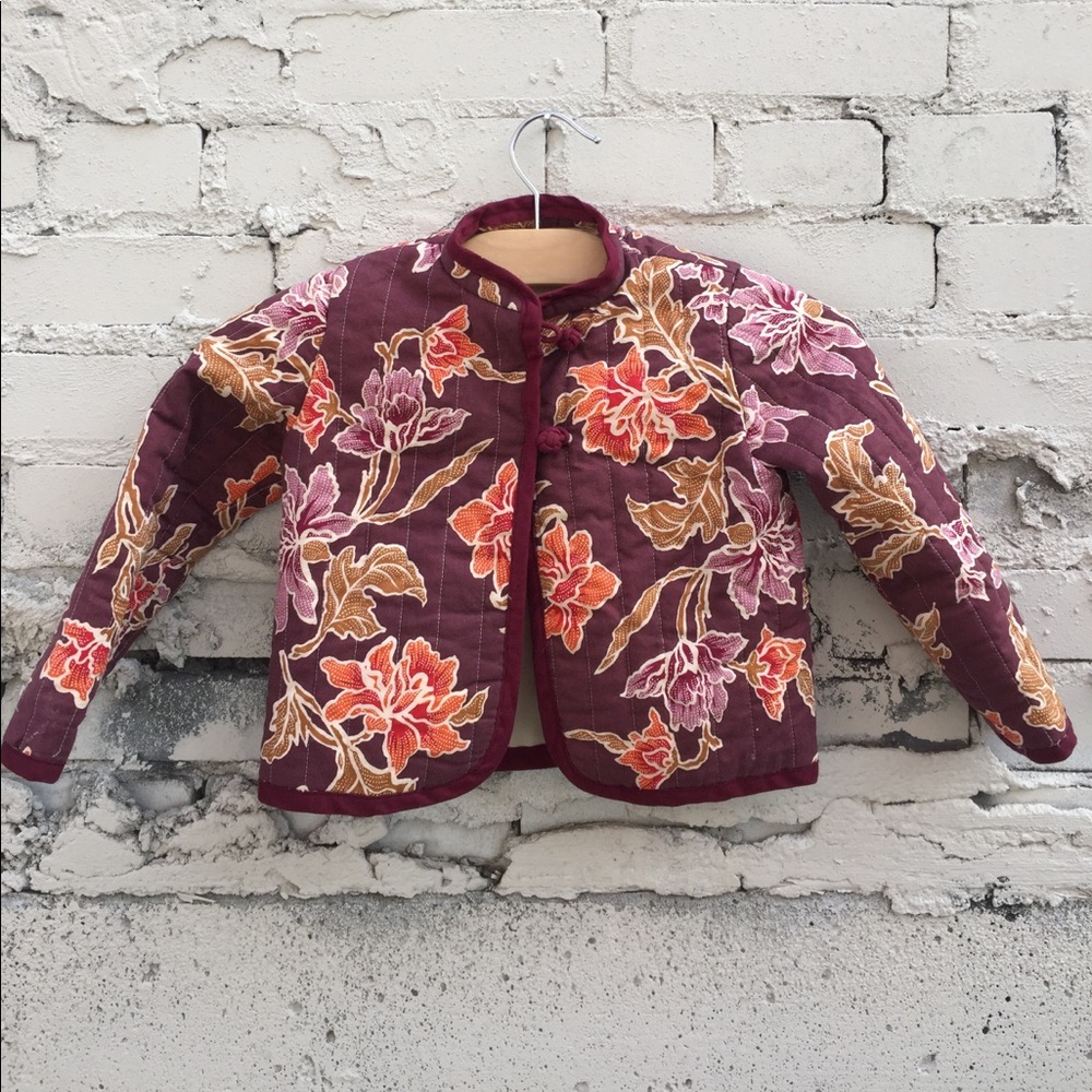 Sale**  Beautiful quilted mandarin collar jacket
