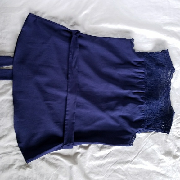 a. n. a Navy Blue Sleeveless Lace Collar Blouse - Picture 3 of 3
