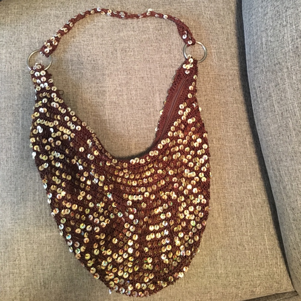 Sequence purse