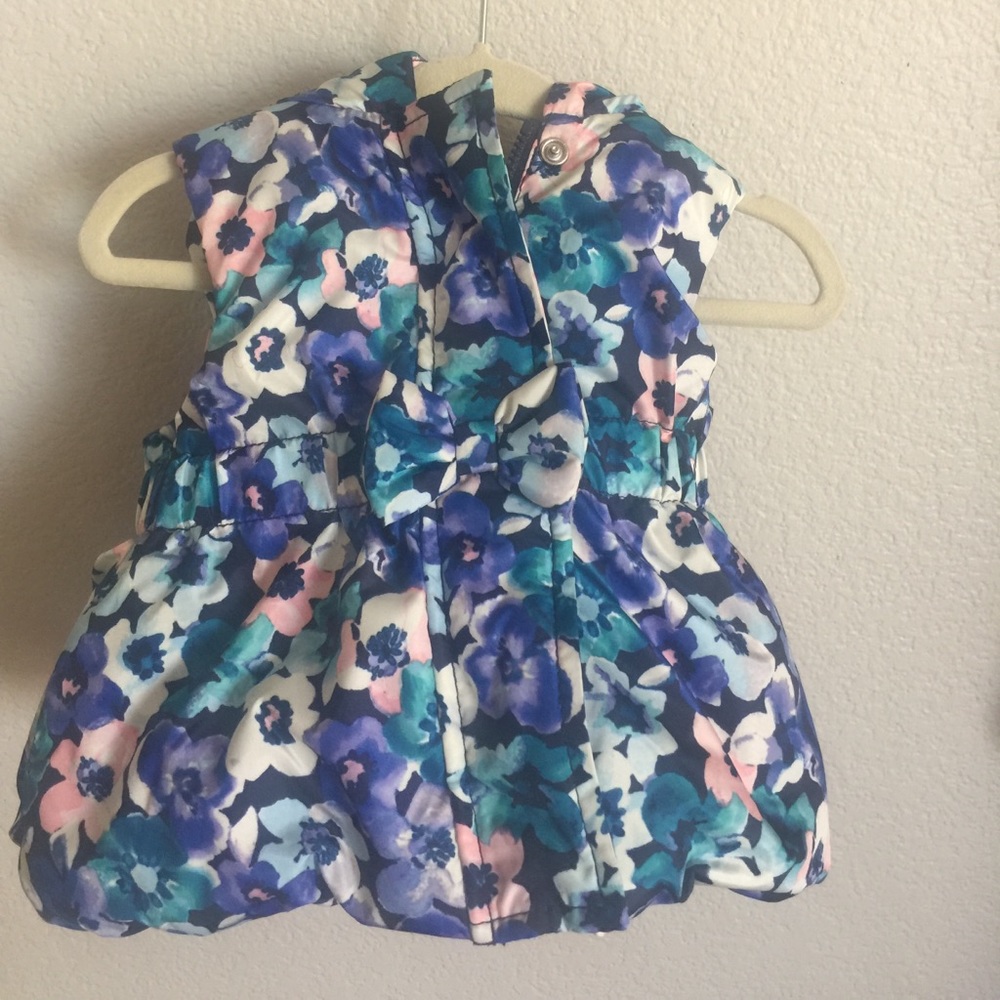 Adorable Gymboree vest with bow and ears