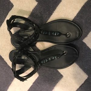 Sandals/Gladiators