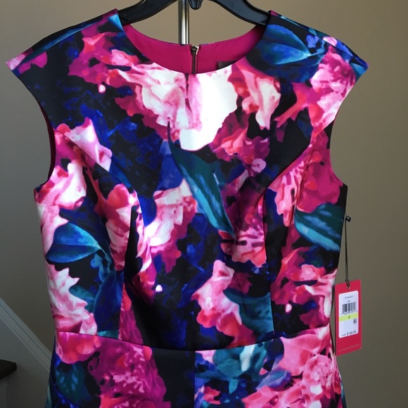 β¨Vince Camuto Dress - Picture 2 of 8