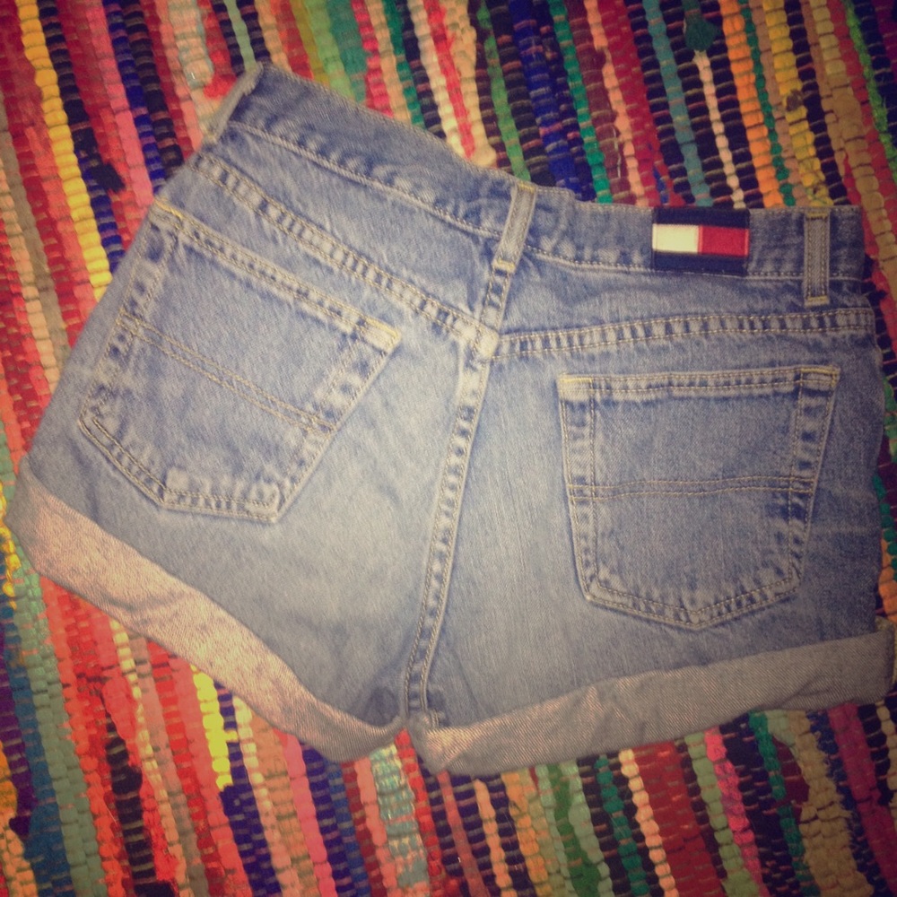 Vintage High Waist Tommy Shorts