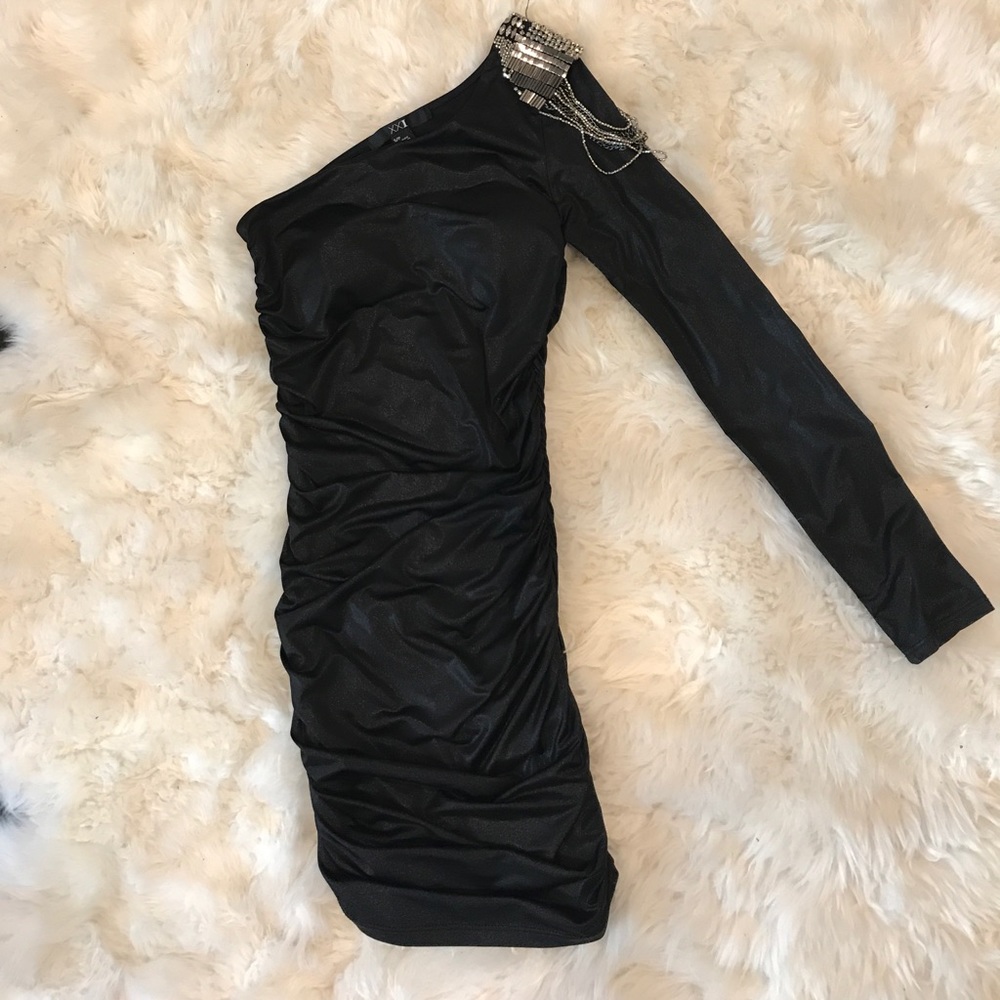 Forever 21 off the shoulder dress