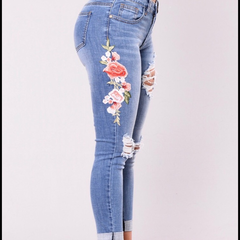 Floral embroidery jeans