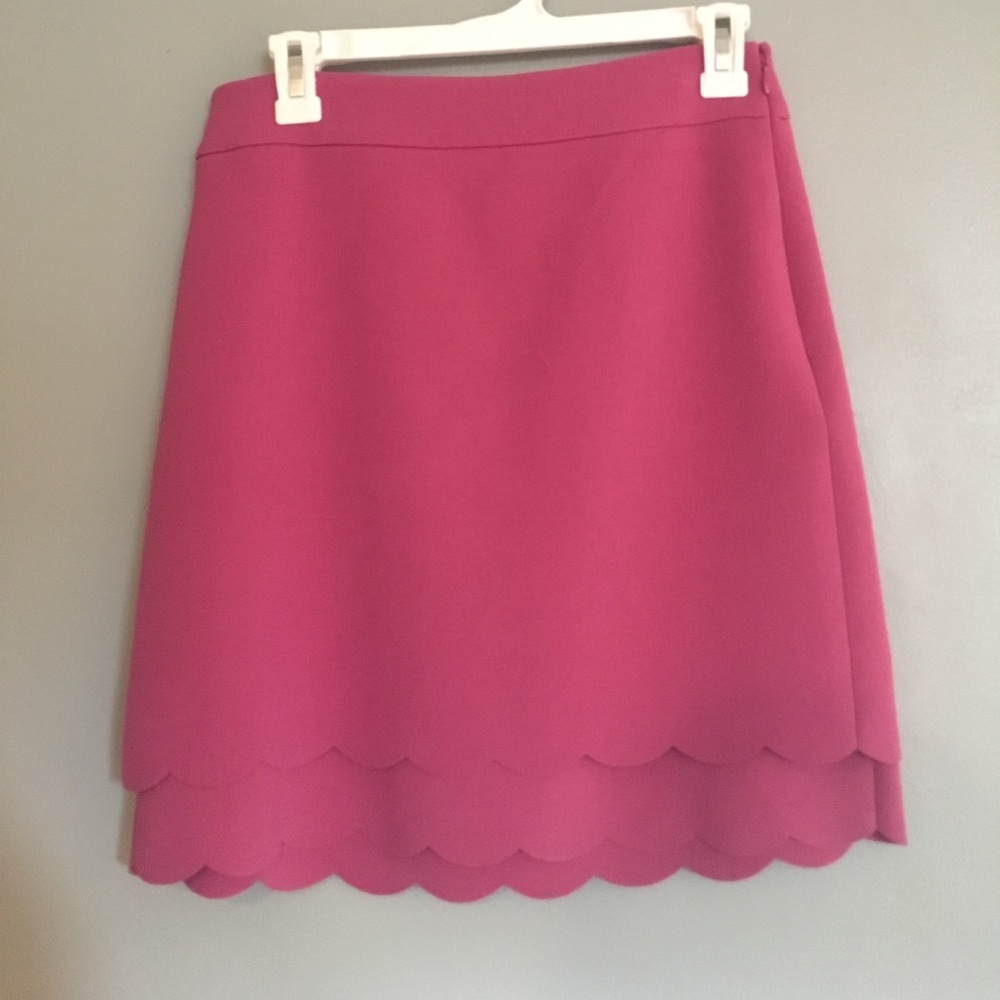 NWT LOFT Pink Scalloped Skirt