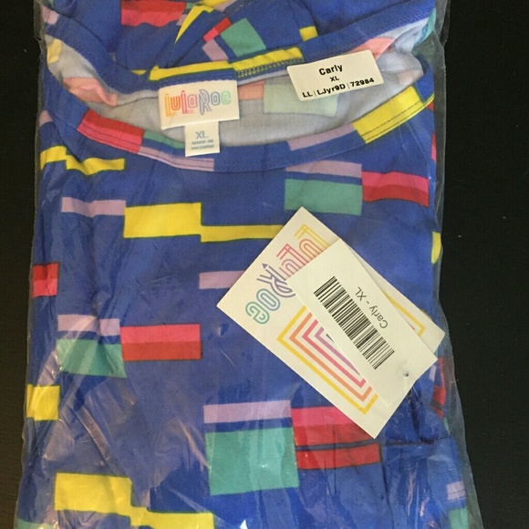 Carly - Picture 2 of 2