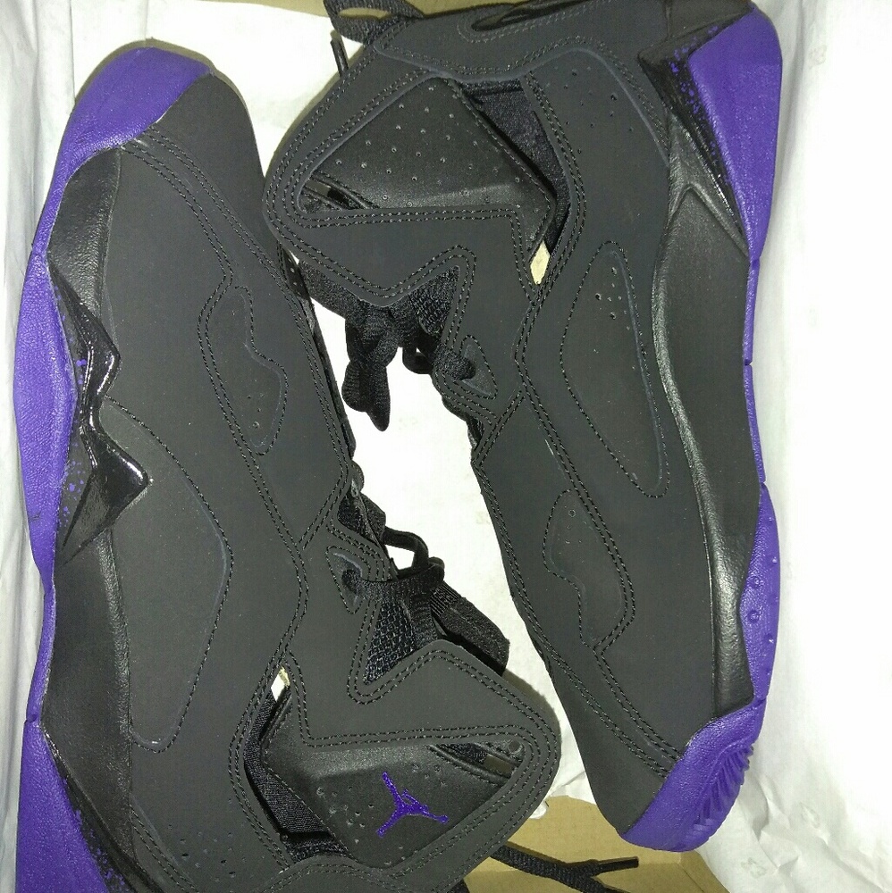 Jordan 7 True Flight