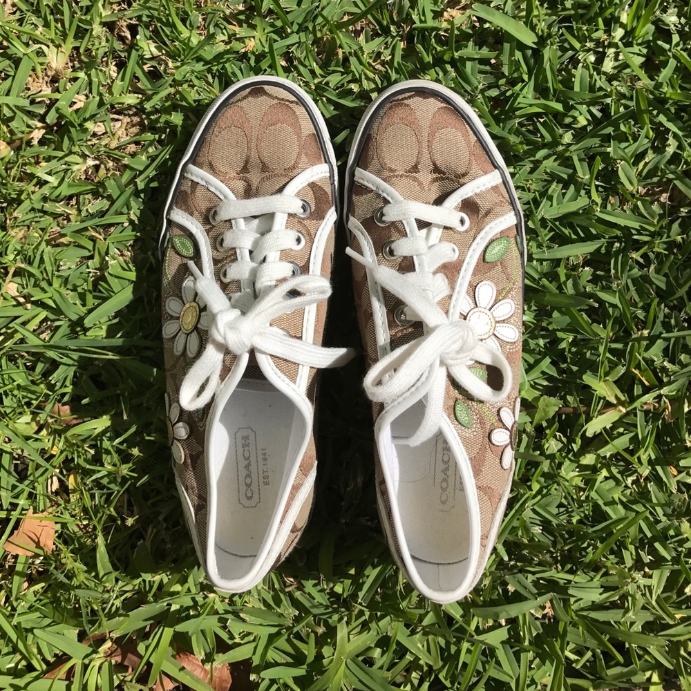 Hardly Used Coach Shoes (authentic)