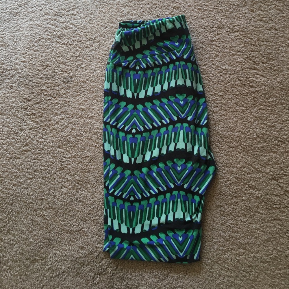 LULAROE LEGGINGS NWOT