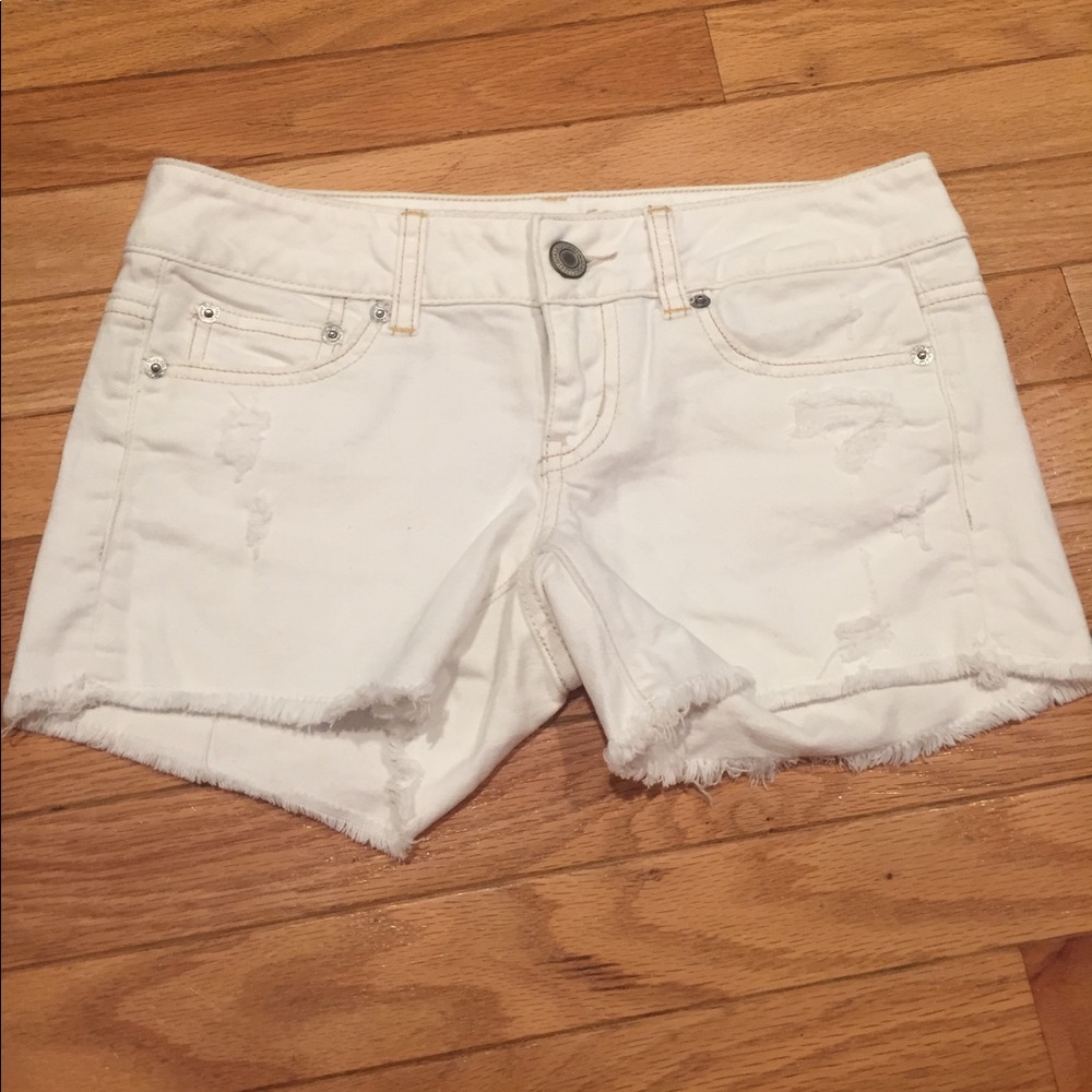 American eagle white denim shorts