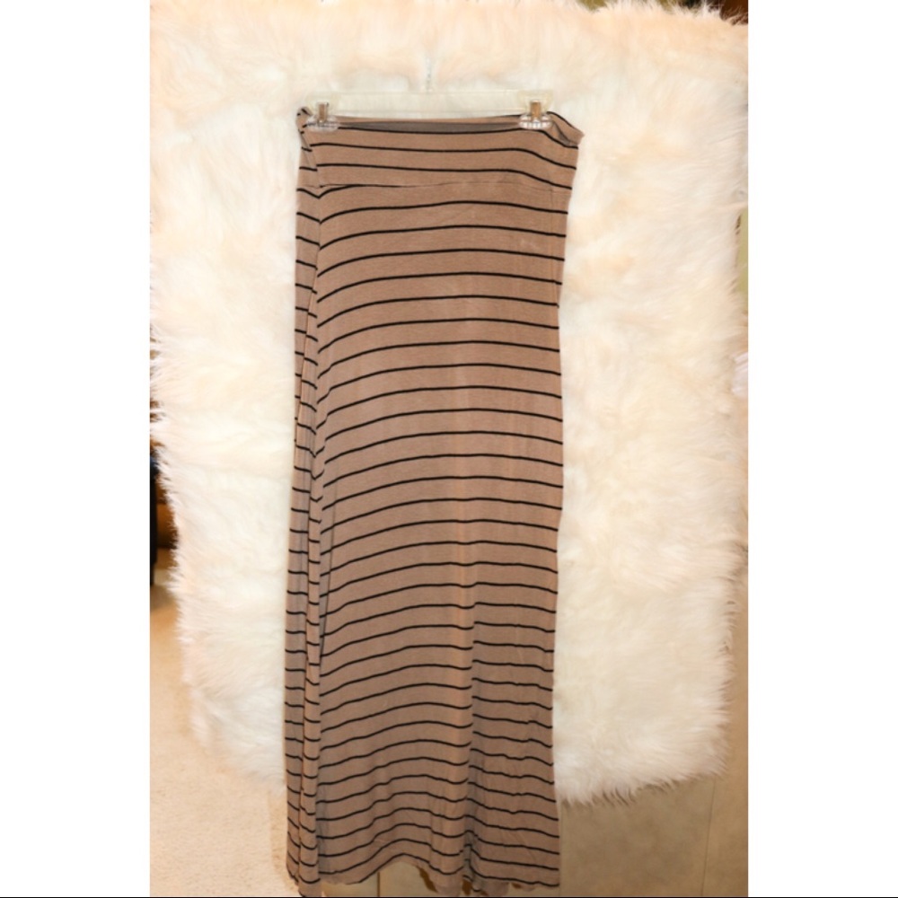 Maxi skirt