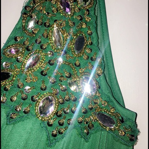 emerald formal dress - Picture 2 of 3