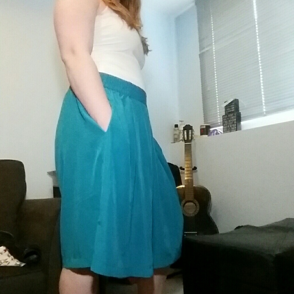 SKORT - Picture 3 of 6