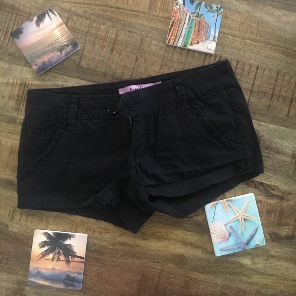 Black jean shorts size 9