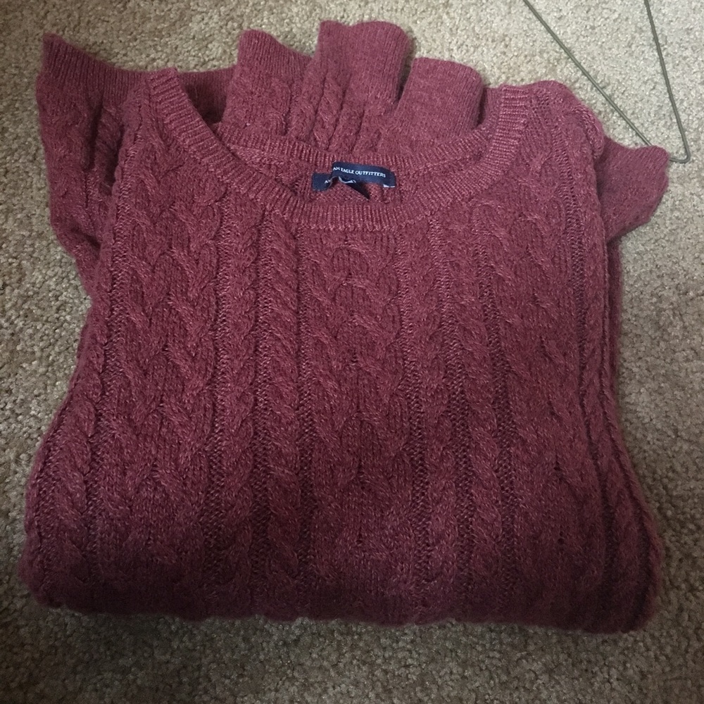 American eagle sweater