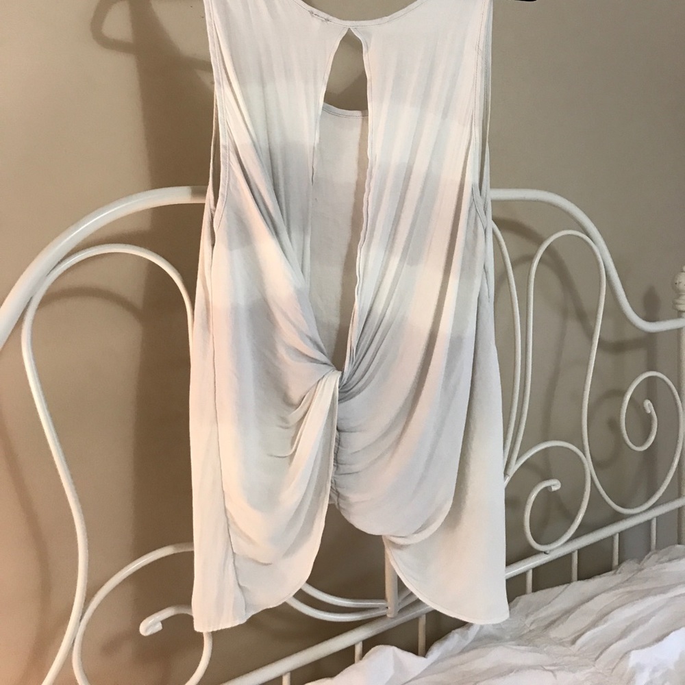 Free People twist back tank