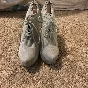 🔥Betsey Johnson platforms!