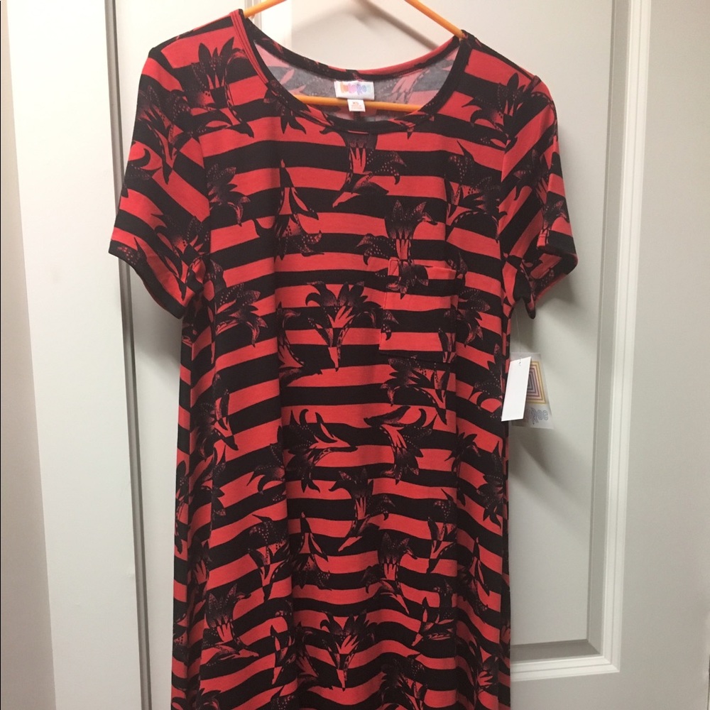 LuLaRoe XS Carly
