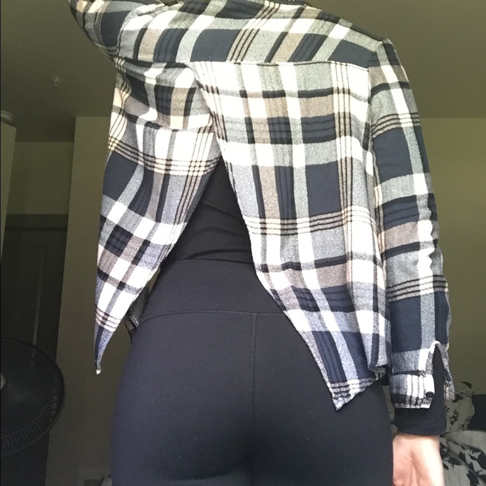 Split Back Flannel - Picture 3 of 4