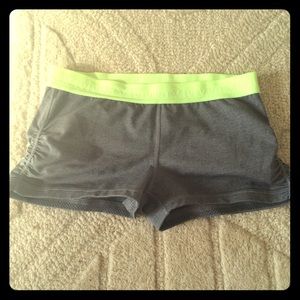 Ivivva girls' spandex shorts grey with neon green