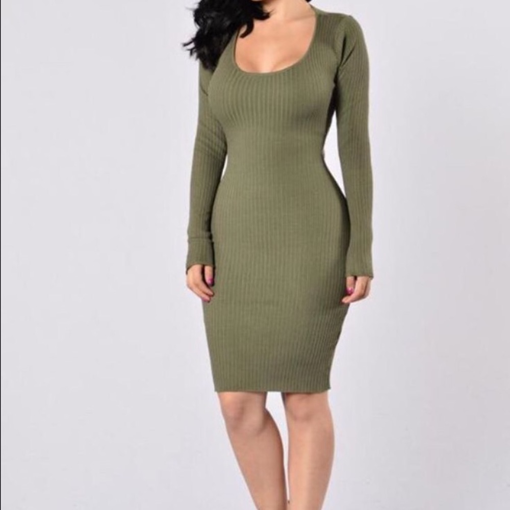 SOLD Dark green bodycon dress.