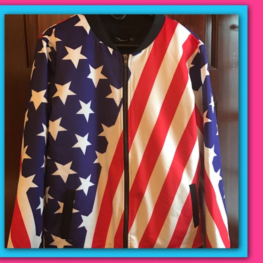 NWT! RED/WHITE/BLUE NYLON JACKET WITH LINING SZ L