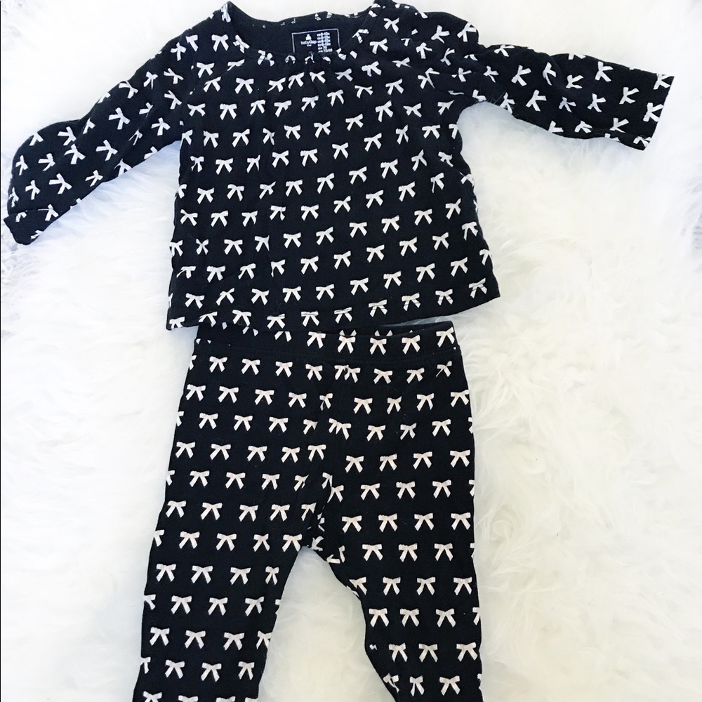 •SOLD• Baby Gap Pajama Set