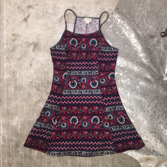 PAC Sun Dress - Picture 2 of 4