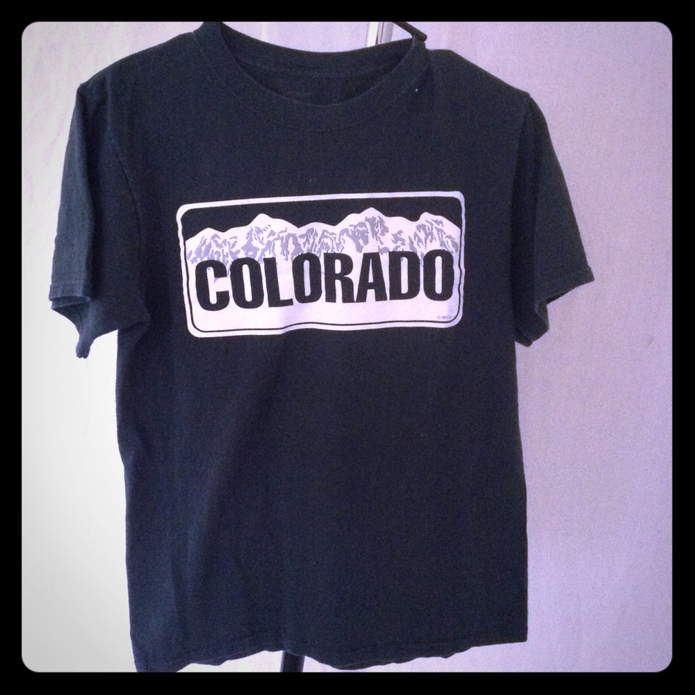Colorado license plate souvineer tee