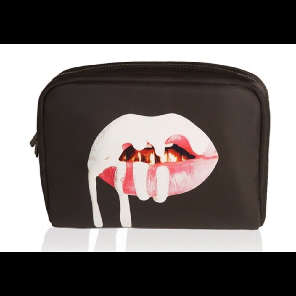 Kylie Jenner makeup bag