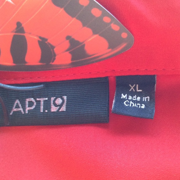 APT.9 ❤️Long sleeve Button front blouse - Picture 4 of 6