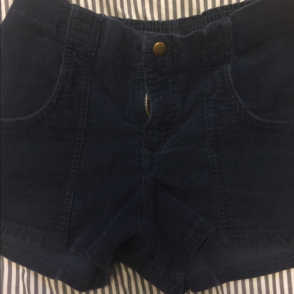 American Apparel Vintage Corduroy Shorts 26